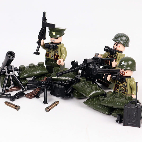 WW2 US Army 6 Soldier Figures, Parachute, Guns, Weapons, and More!