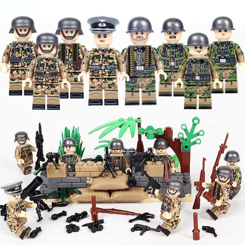 WW2 German Army Beach Set - 8 Soldier Figures, Guns, Weapons, Sand Bags, and More!